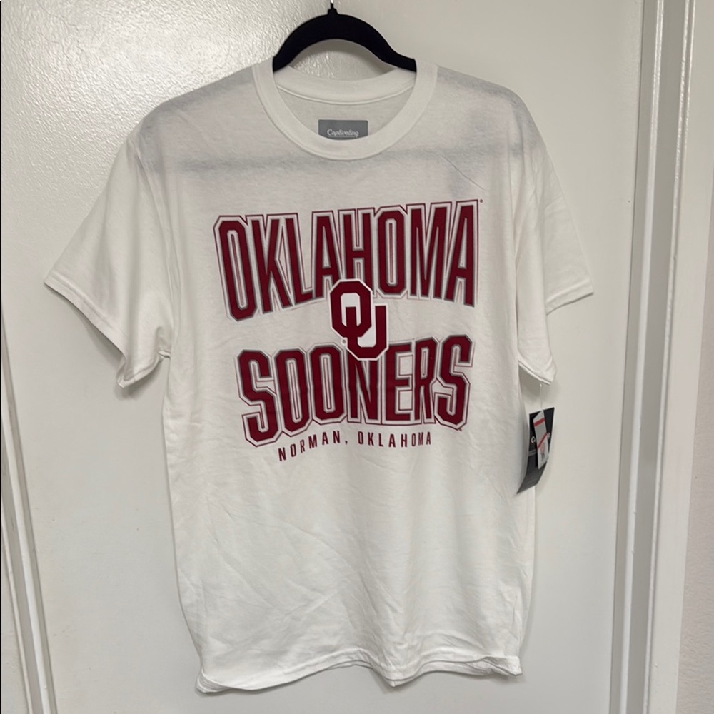 NWT Oklahoma Sooners White Tee